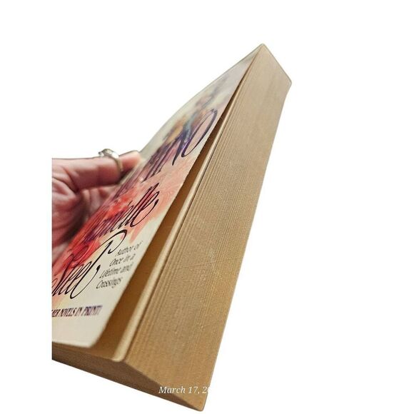 Palomino by Danielle Steel - dell books - isbn 0440167531 - Picture 5 of 6